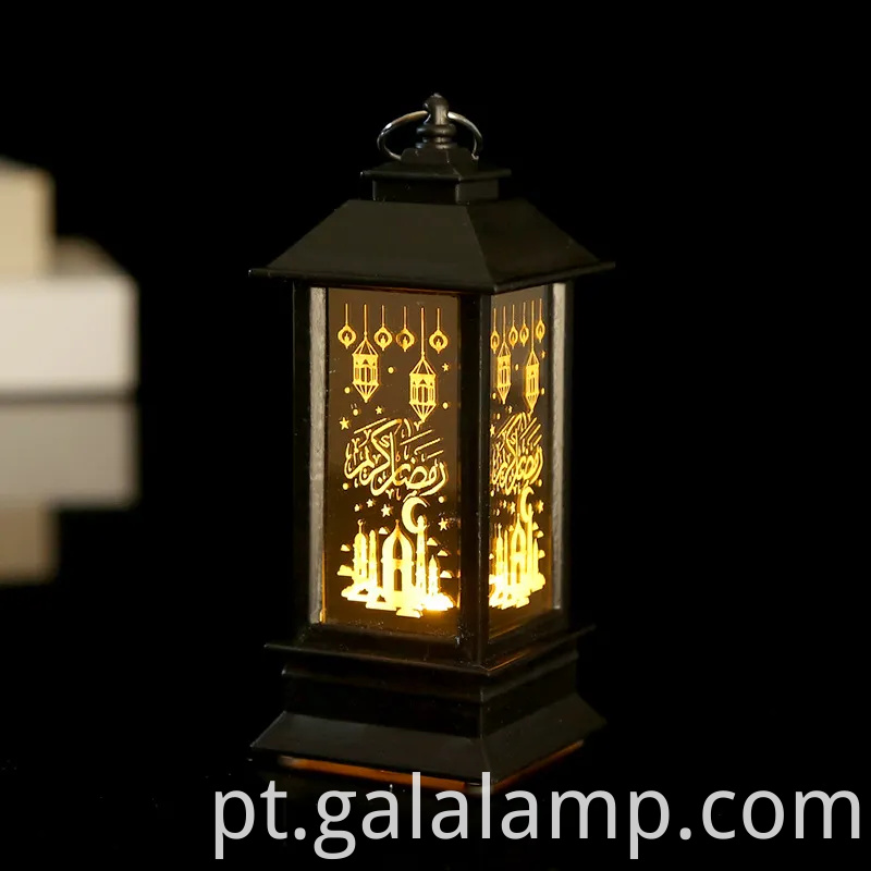 Elegante European liderou o porta -velas por dias ventosos